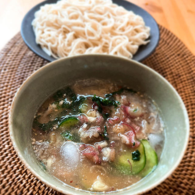 サバ缶の冷や汁で素麺