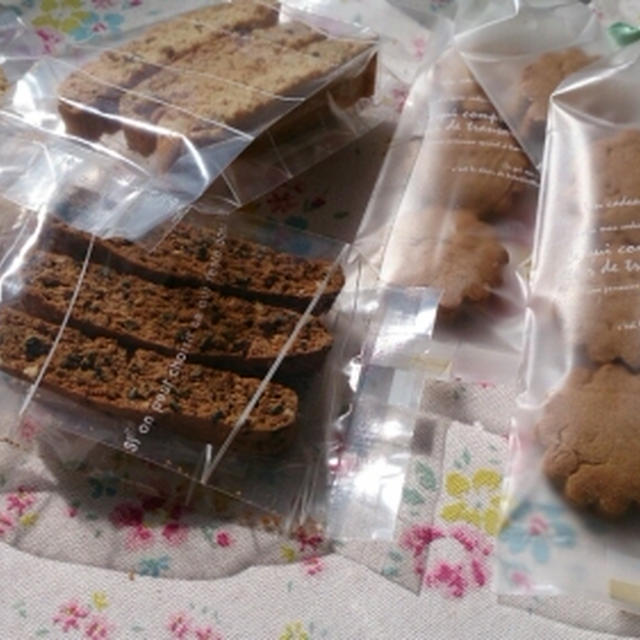 ただいま、焼き菓子モード！