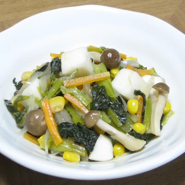 小松菜とはんぺんのオイスターソース蒸し炒め✽小松菜の煮びたし
