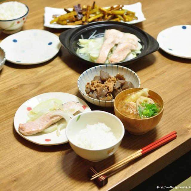 オット絶賛！の豚つくね入りお味噌汁と思い出の大学ぽてと、そして腱鞘炎その後。