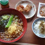 わかめ蕎麦、ライスつき。