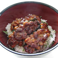 『茨城』納豆の蒲焼き風どんぶり