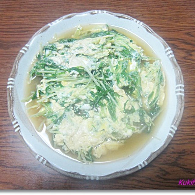 水菜のたまごとじ　ちょっと固めの水菜は煮ると食べやすい