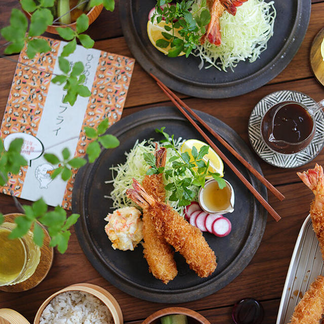 【特大海老フライ】ぷりぷりを超えたぶりッぶり！でっかい海老フライが味よし＆食感よし＆満足度MAX！＠PR