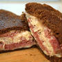 ルーベンサンドイッチとコーンドビーフ　Reuben Sandwich and Corned Beef