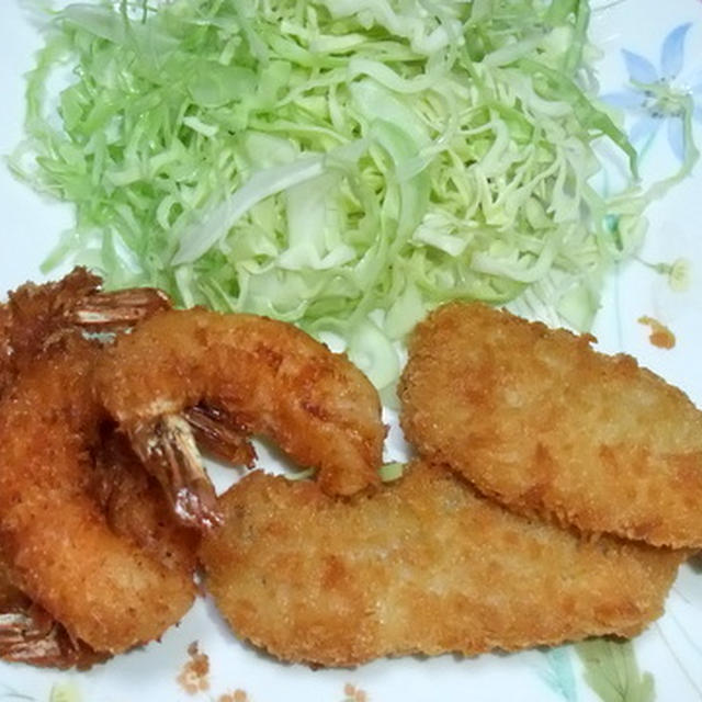 エビフライとアジフライ