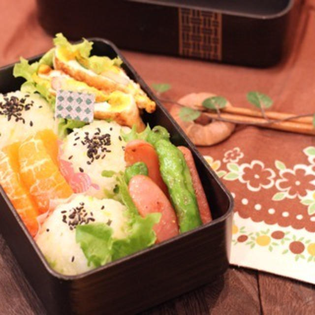 カフェ弁当☆グリーンなおにぎり弁当