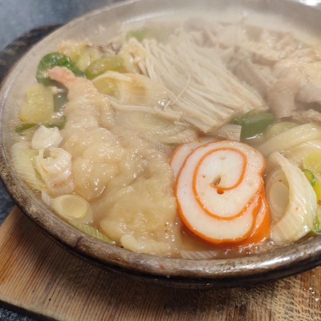 もつ煮込みうどん