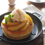 キャラメルりんごのもちもちホットケーキ♪