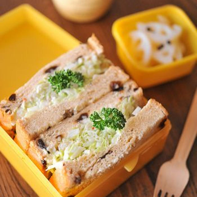 ママ弁「キャベツサンド」