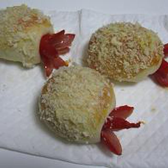 エビじゃないけど・・・エビフライなパン