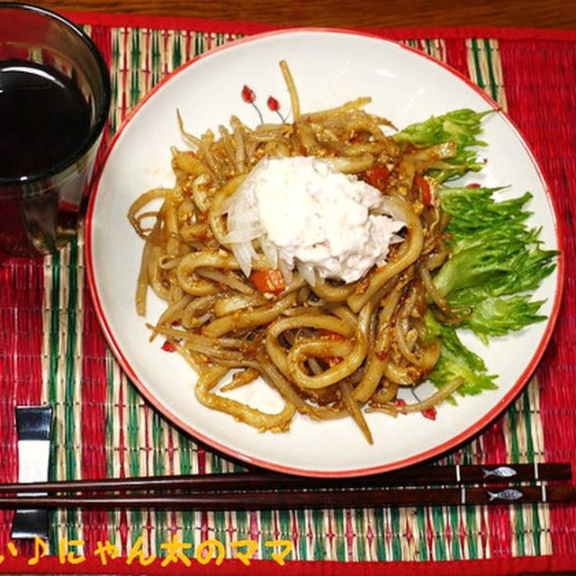 オン・ザ・ツナマヨ・焼きうどん！？