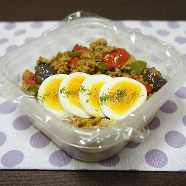お弁当×夏野菜のドライカレー