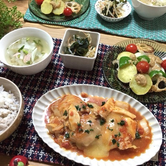 チーズのコク旨♡豚肉と白菜のトマトチーズ煮込み