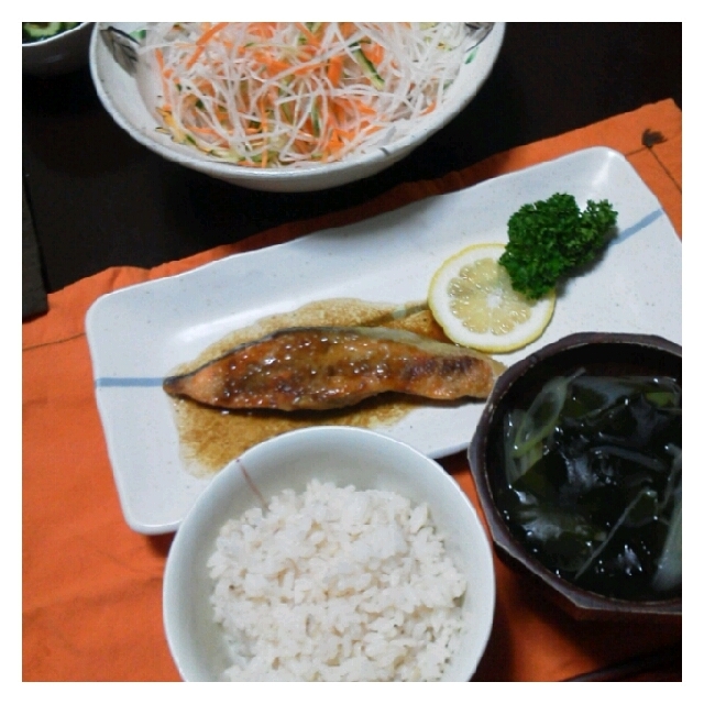 昨日の夕ご飯☆鮭のムニエル