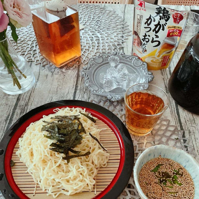 手軽なランチに⸜❤︎⸝鶏がらかつおだしで、簡単ざるラーメン♪