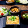 三色丼の献立。～ヘルシーと高カロリーと梅雨入りと～