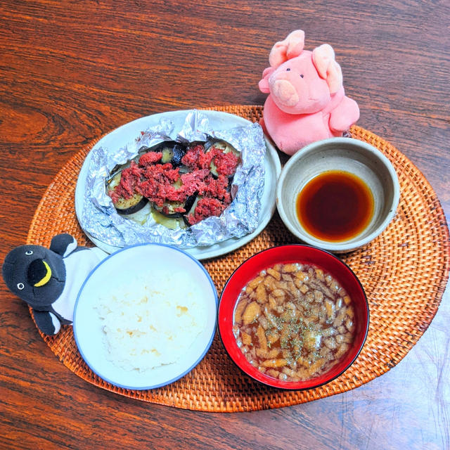 神降臨の　　　　　　　　　　　　　　　コンビーフと野菜のホイル焼き