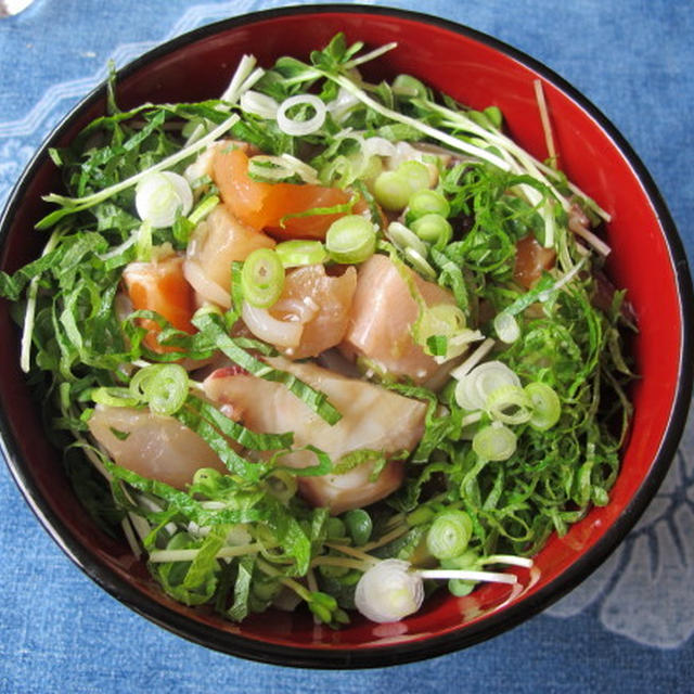 納豆海鮮丼 & スベリヒユの白和え　　7・23・2012