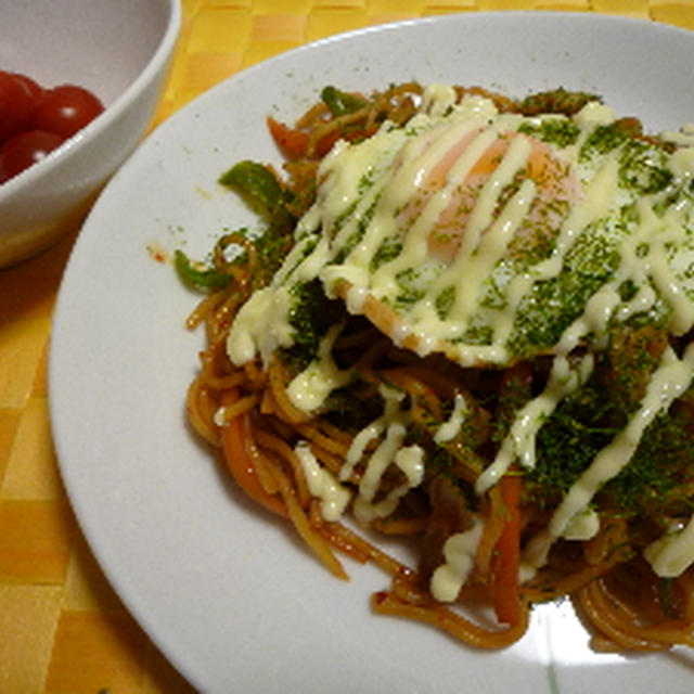 卵のせ焼きそば