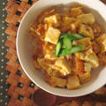 タケノコとミニトマトの麻婆豆腐丼