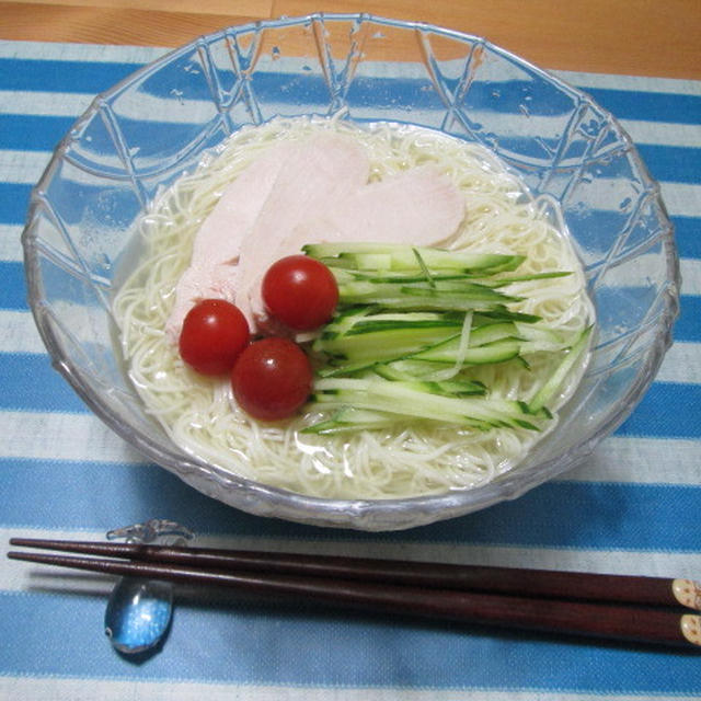 こんぶ茶で簡単！冷やし素麺＆焼きおにぎり茶漬け