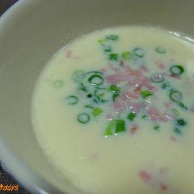 【豆乳卵スープ】