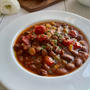 ナポリの食べるお豆スープ　ファジョリ・アッラ・マルッツァーラ　かたつむり売り風？