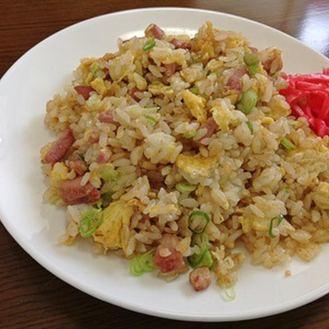 今日は昼ご飯は「鴨ローストチャーハン」