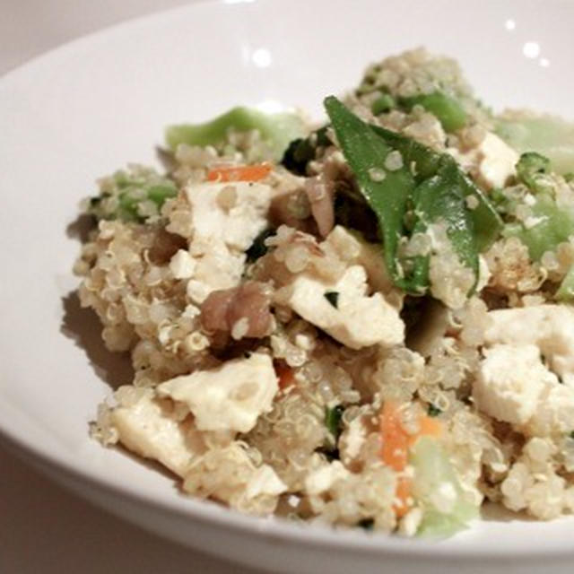 キヌアでヘルシー炒飯