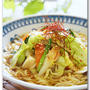 春キャベツたっぷりピリ辛にんにくしょうがラーメン