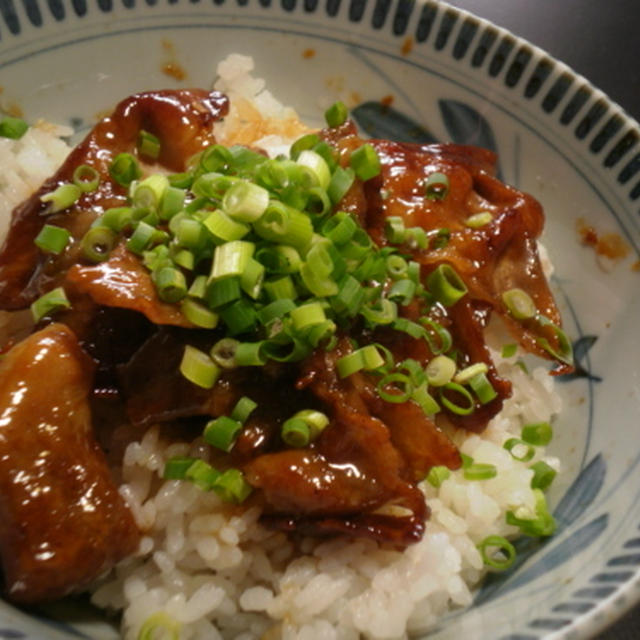 甘辛豚丼