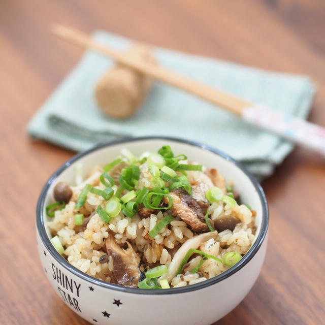 炊飯器で１発♡時間が経っても硬くならない♡イワシの缶詰de炊き込みご飯♡