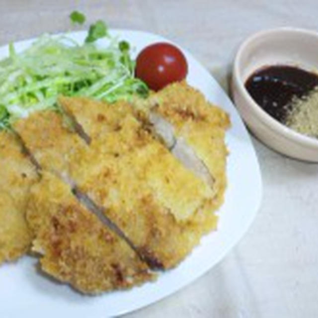 これって！一口トンカツΣ(･ω･ﾉ)ﾉ！