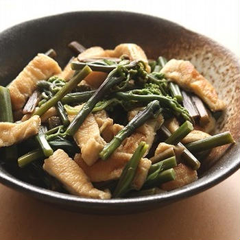 わらびと油揚げの含め煮