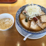 辛味噌肉そば大盛を啜る 〜ネギ・ライス小〜
