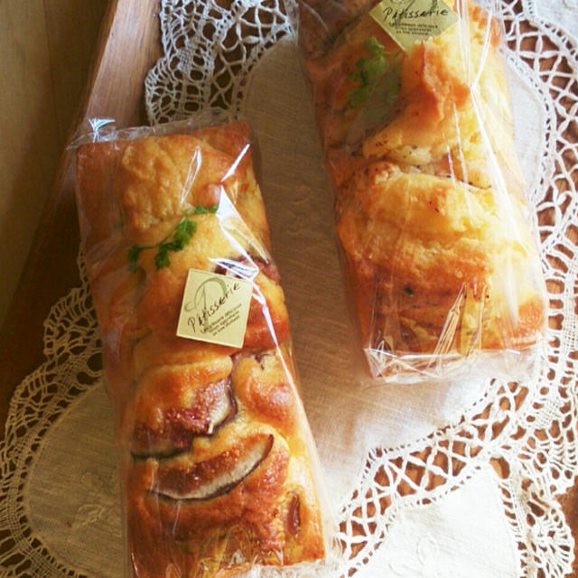 しあわせの村キャンプ/梨と無花果のケーキ