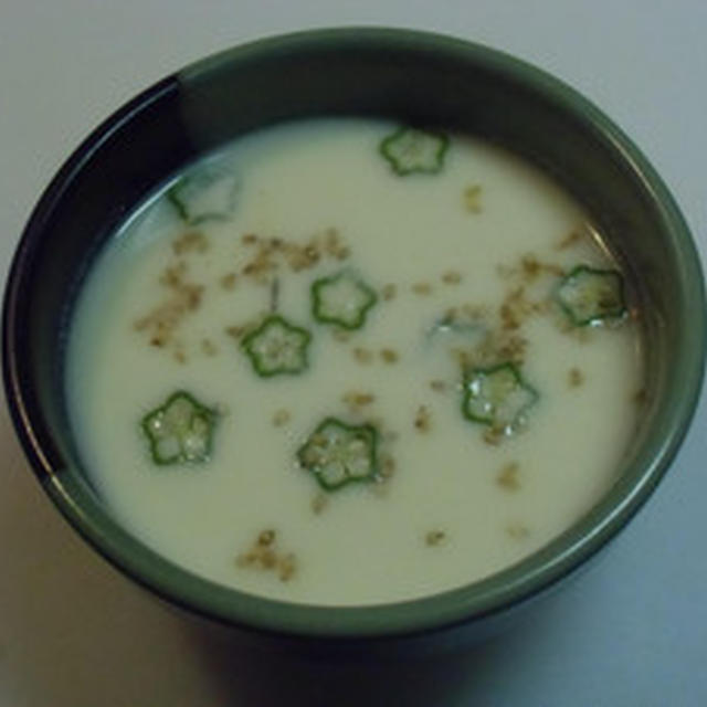 粋なお味が香ります！！お豆腐の和風ポタージュ
