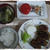 ピーマンの肉づめ　トマトまるごとサラダ