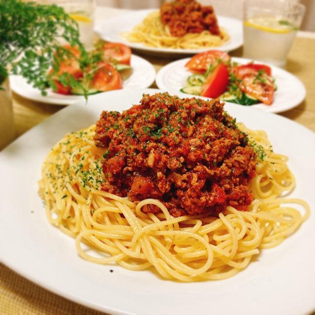 ミートソーススパゲッティの夕ご飯