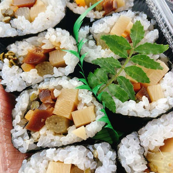 山菜寿司がめっちゃ美味しいどんどん広場　この時期だけ！和歌山県