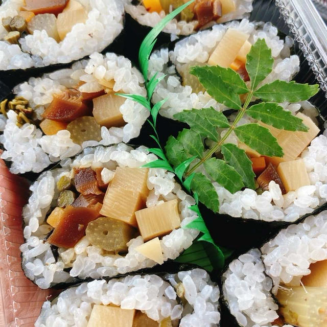 山菜寿司がめっちゃ美味しいどんどん広場　この時期だけ！和歌山県
