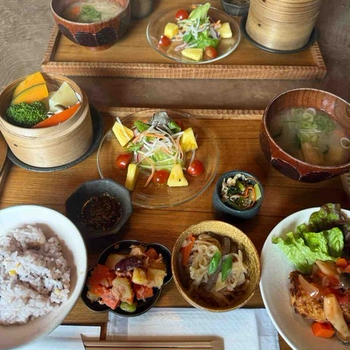 古民家カフェランチ＆ 名残り桜