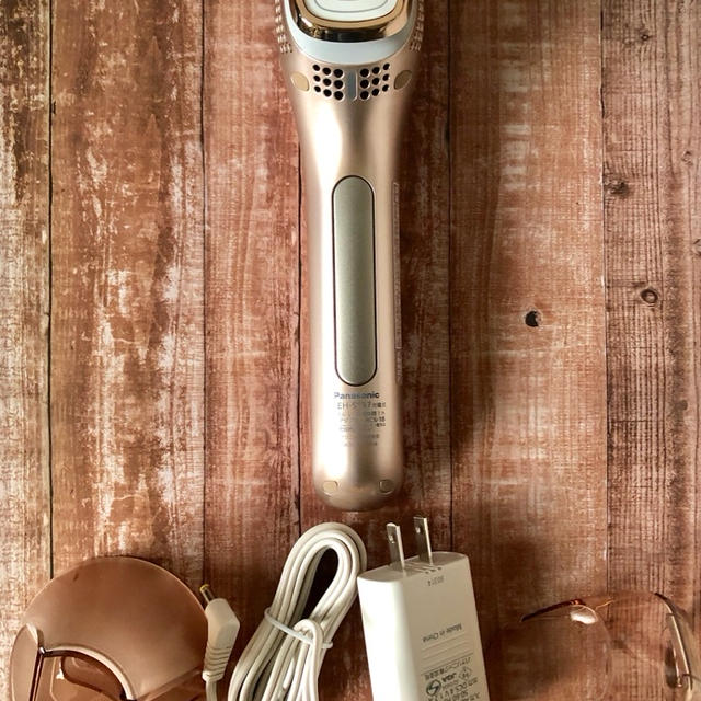 パナソニック　美顔器 イオンエフェクター　普段の肌の手入れが楽しくなります