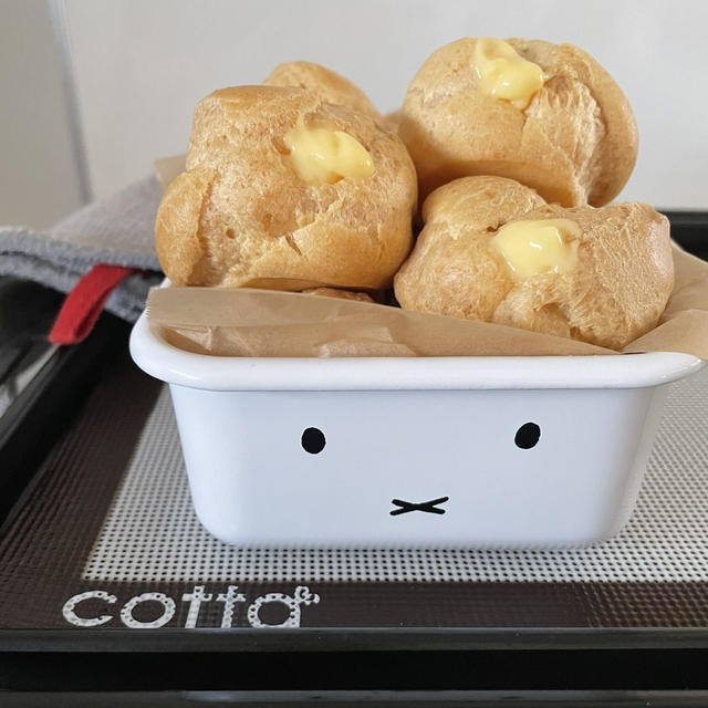 カスタードクリームたっぷり♡プチシュー作りました♡冷やして食べておやつにピッタリ！