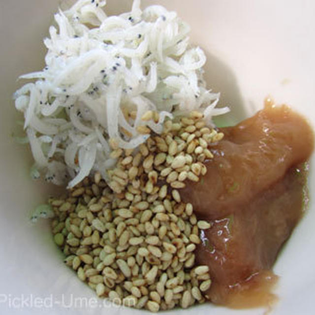 梅シラス(梅風味ごまシラスソース)レシピ – たたき梅(梅肉)+シラス+ごま