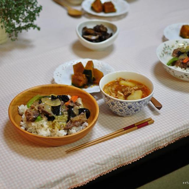 中華牛丼とキムチ豚汁で晩ごはん、話を聞く姿勢（反省）