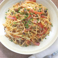 しみじみ美味しい〜和風パスタ！しめじとベーコンのだしバタースパゲティ。
