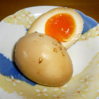 たこ焼きのお店と茹で卵の焼き肉のたれ漬け