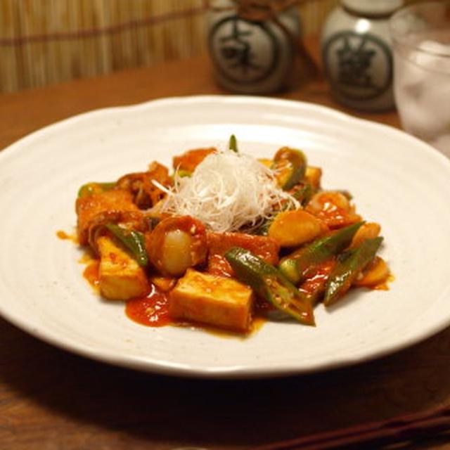 厚揚げとキノコのチリソース炒め